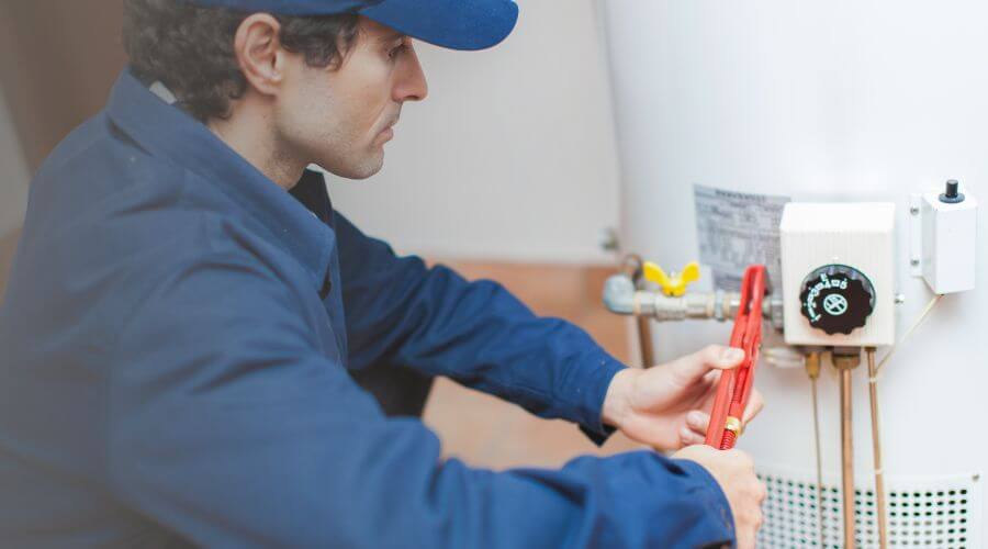Expert burst pipe repair services in Lyons, OR